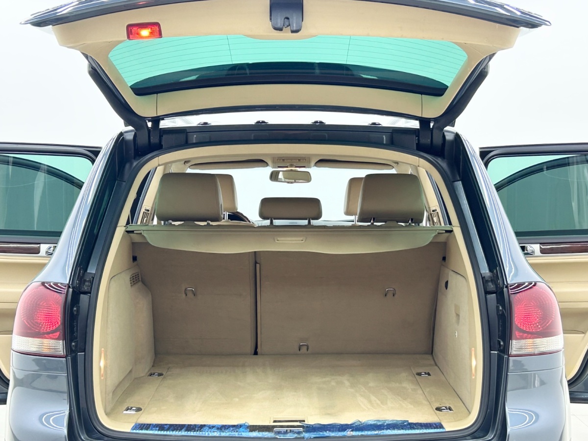 Volkswagen Touareg 2009 car image #20