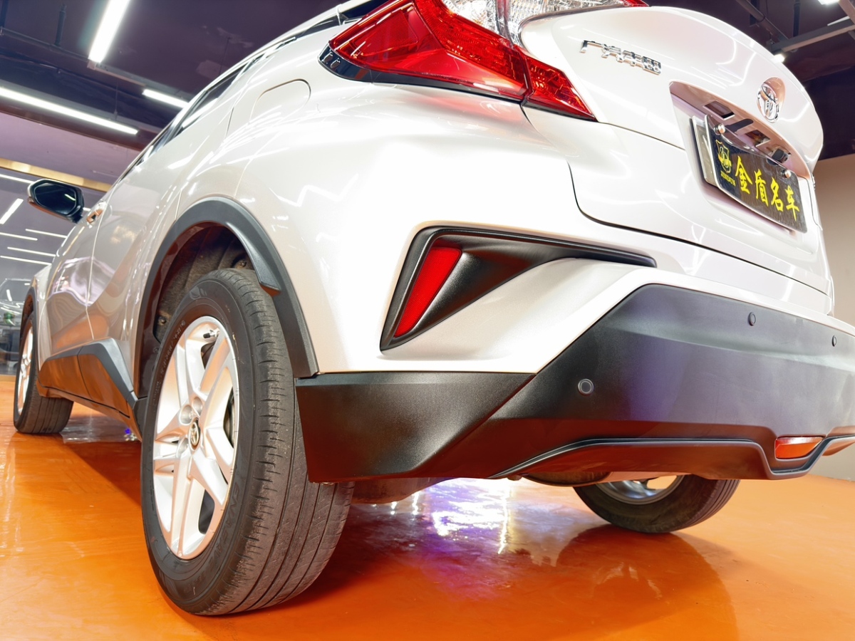 Toyota C-HR 2021 car image #20