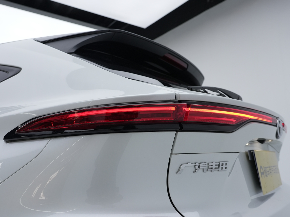 Toyota Venza 2024 car image #20