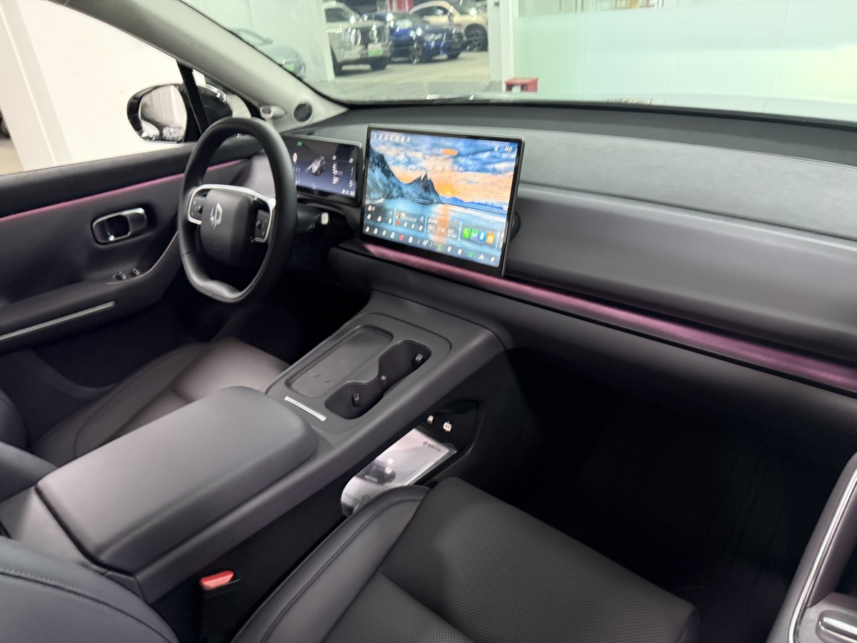 零跑汽车 零跑C16 2024 汽车图片 #20