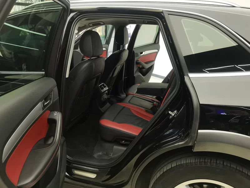 Audi Q5 2018 car image #20