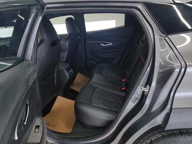 Changan UNI-T 2022 صورة سيارة #20