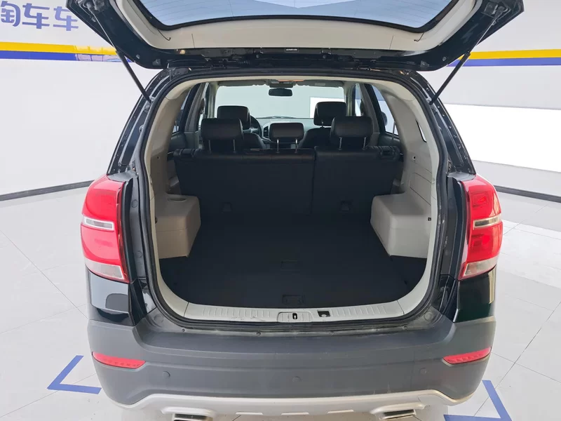 Chevrolet Captiva 2016 #20 Chevrolet Captiva 2016 car image #20