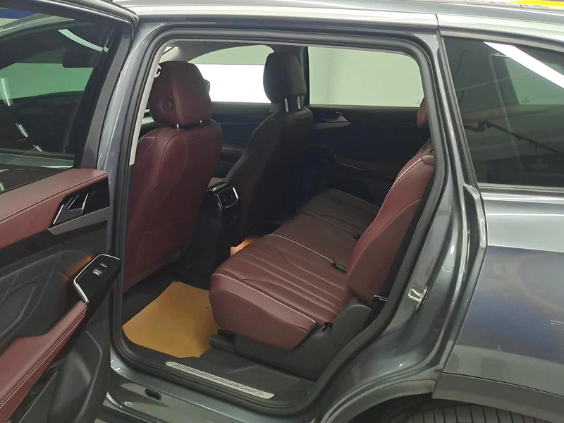 Volkswagen ID.6 X 2022 #20 Volkswagen ID.6 X 2022 immagine di auto #20