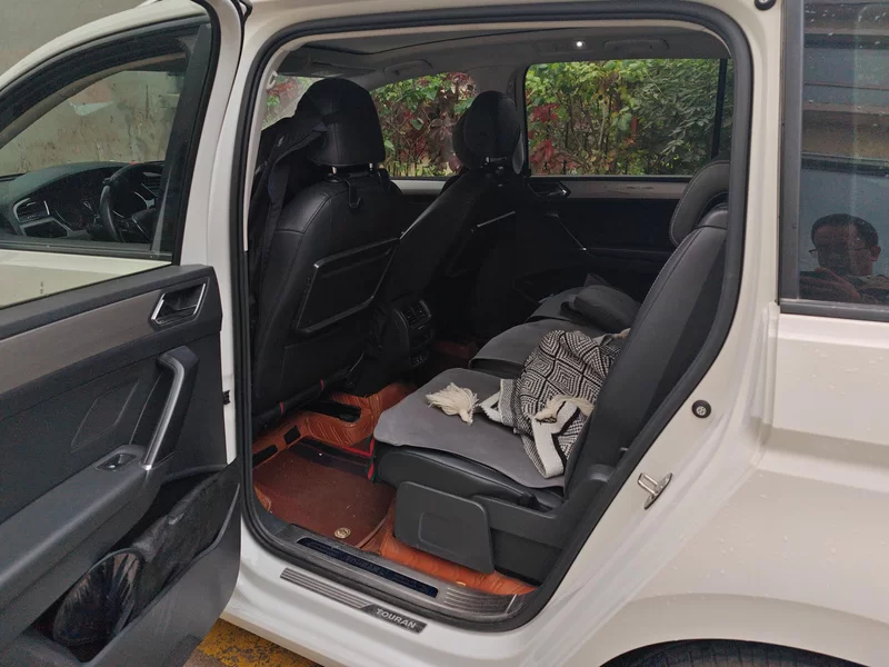 Volkswagen Touran 2018 car image #20