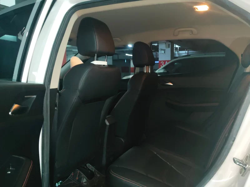 BYD S2 2019 #20 BYD S2 2019 car image #20