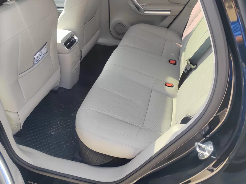 零跑汽车 零跑B01 2025 汽车图片 #20