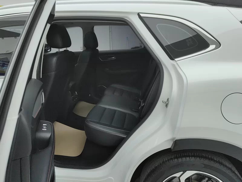 MG Pilot 2023 car image #20