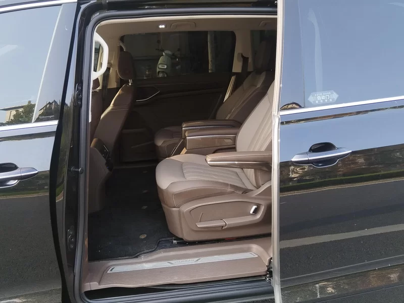 Volkswagen Viloran 2025 #20 Volkswagen Viloran 2025 car image #20