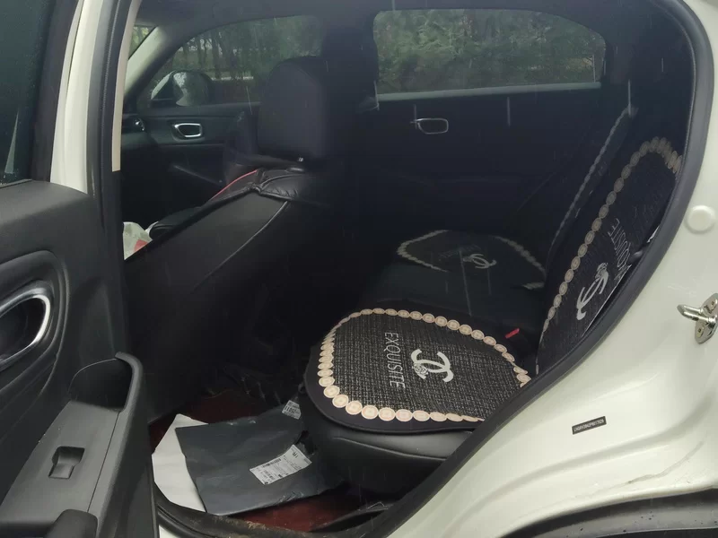 Honda VEZEL 2023 immagine di auto #20