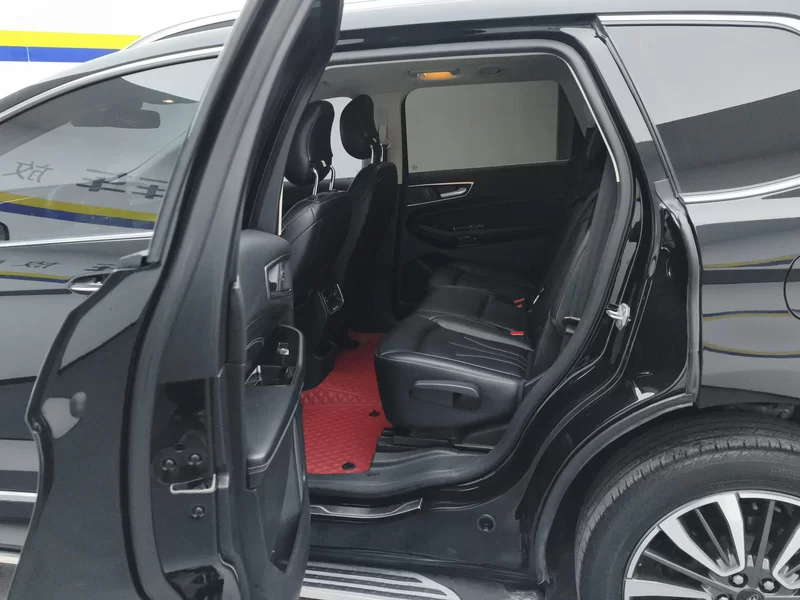 Ford Edge 2021 imagen de coche #20