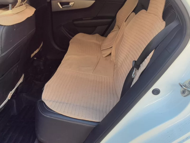 BYD Qin 2019 immagine di auto #20