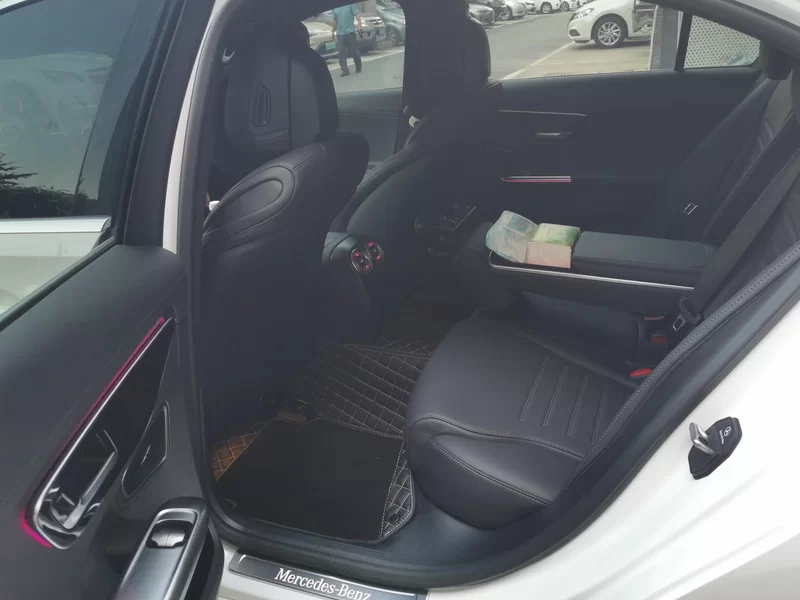 Mercedes-Benz C Class New Energy 2025 #20 Mercedes-Benz C Class New Energy 2025 immagine di auto #20