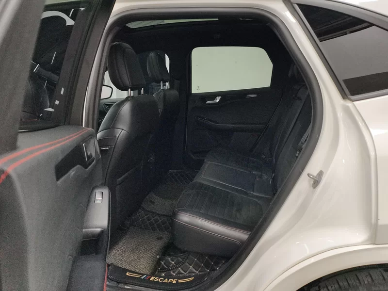 Ford Escape 2020 صورة سيارة #20