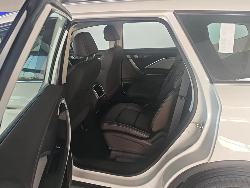 GEELY JiaJi 2025 car image #20