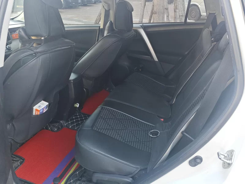 Toyota RAV4 2017 #20 Toyota RAV4 2017 car image #20