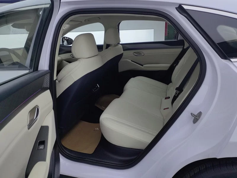 BYD Qin L 2025 #20 BYD Qin L 2025 car image #20