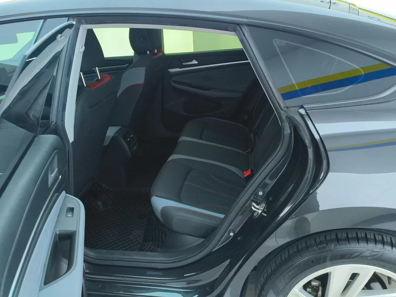 Volkswagen Lamando 2023 immagine di auto #20