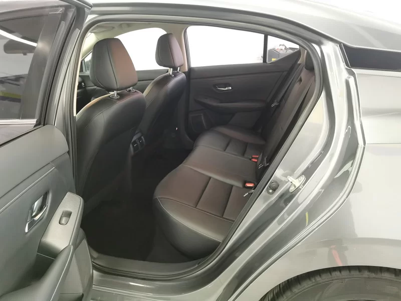 Nissan Sylphy 2020 #20 Nissan Sylphy 2020 car image #20