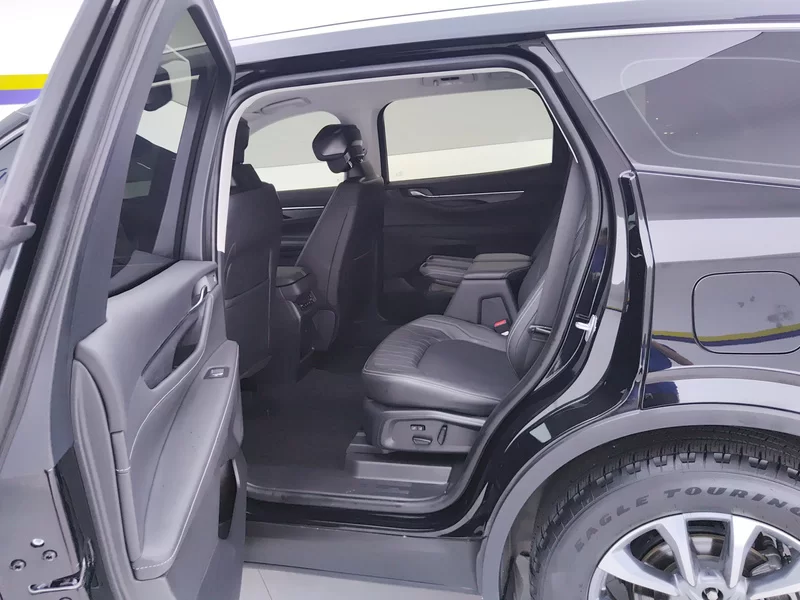 Ford Edge 2024 صورة سيارة #20