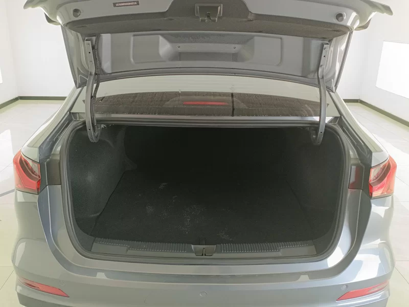 Roewe i5 2025 #20 Roewe i5 2025 car image #20