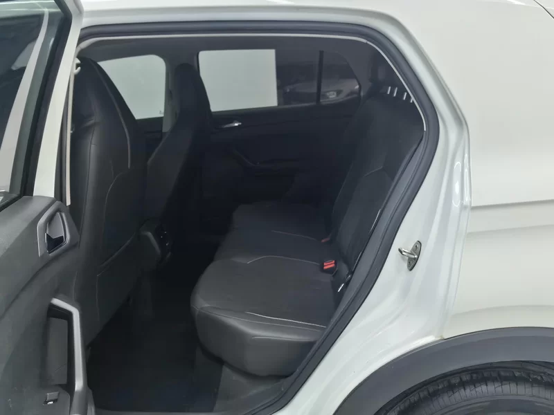 Volkswagen T-Cross 2019 #20 Volkswagen T-Cross 2019 car image #20