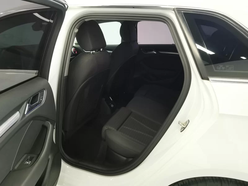 Audi A3 2019 immagine di auto #20