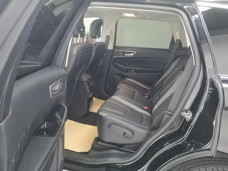 Ford Edge 2019 car image #20