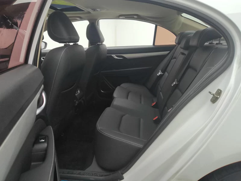 GEELY Emgrand 2018 #20 GEELY Emgrand 2018 immagine di auto #20