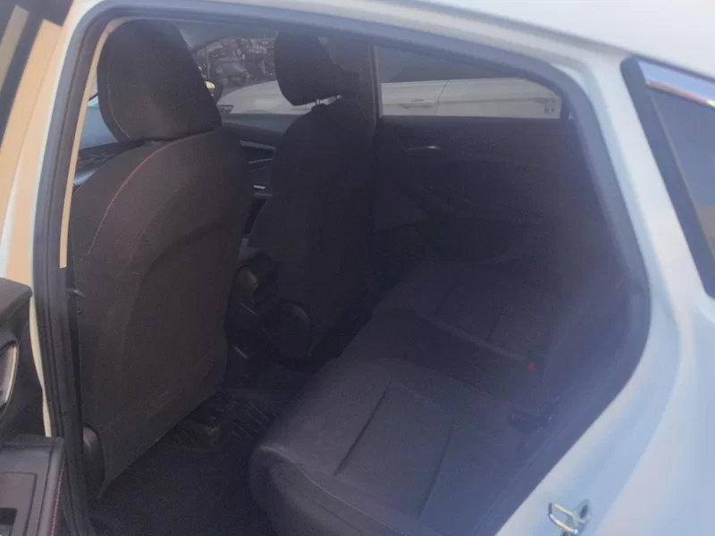 MG5 2025 汽车图片 #20