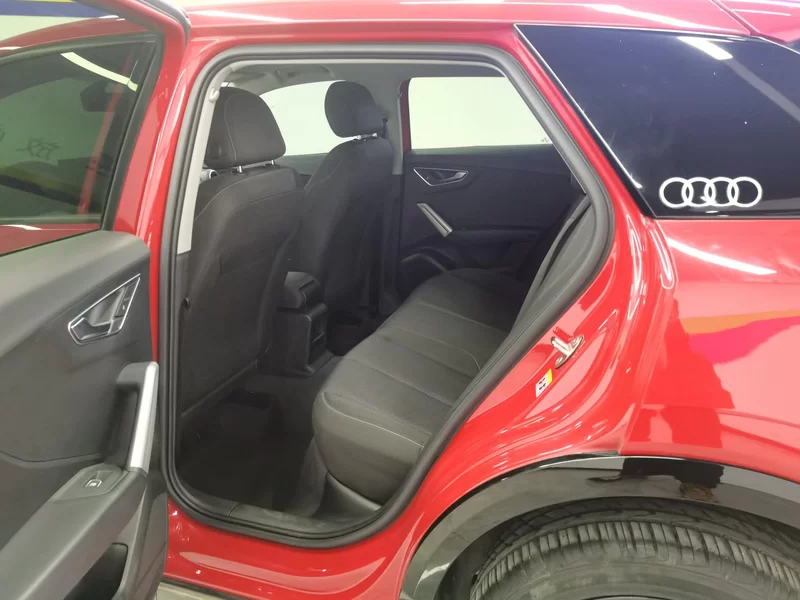 Audi Q2L 2020 car image #20