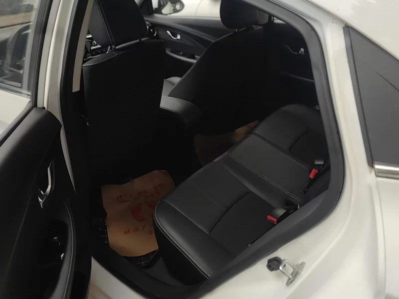 Changan Alsvin 2018 car image #20