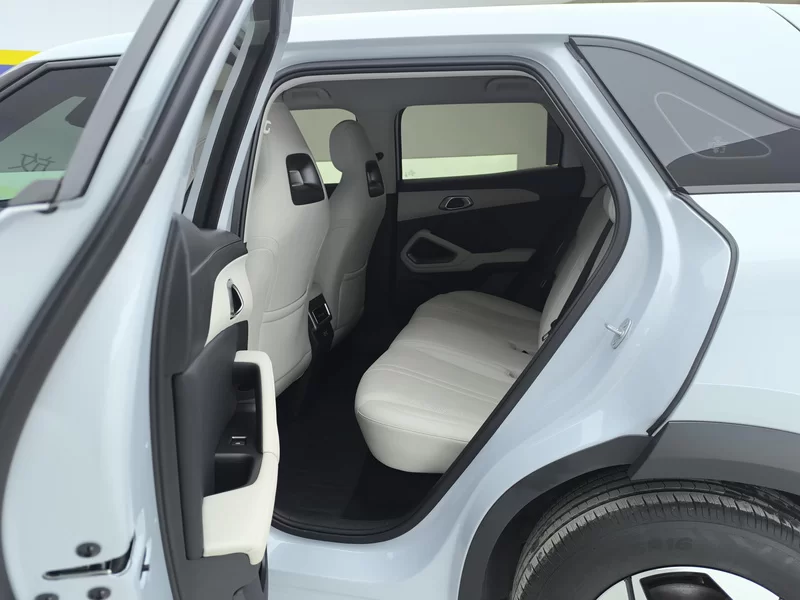 BYD YuanUP 2025 #20 BYD YuanUP 2025 car image #20