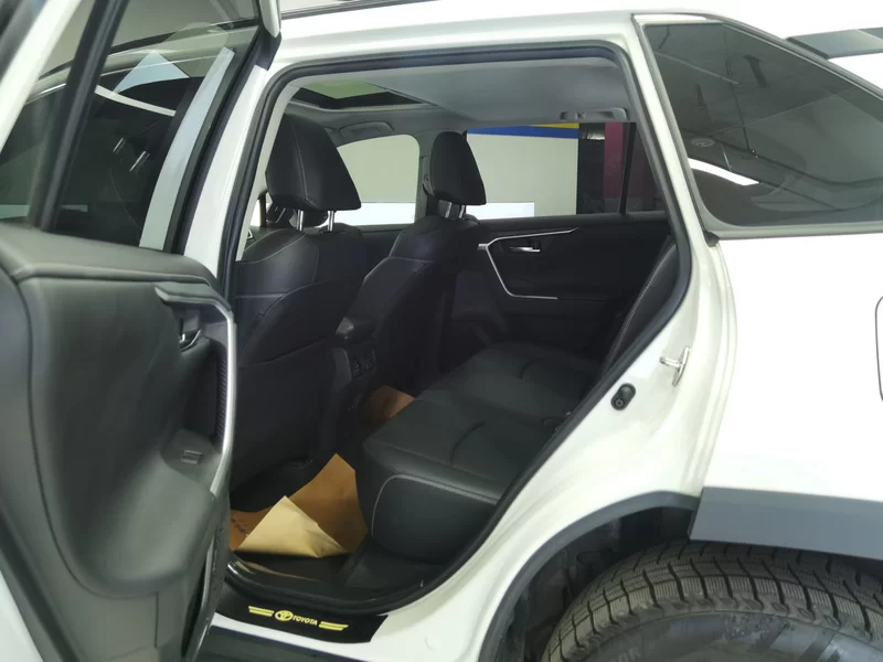 Toyota RAV4 2021 #20 Toyota RAV4 2021 car image #20