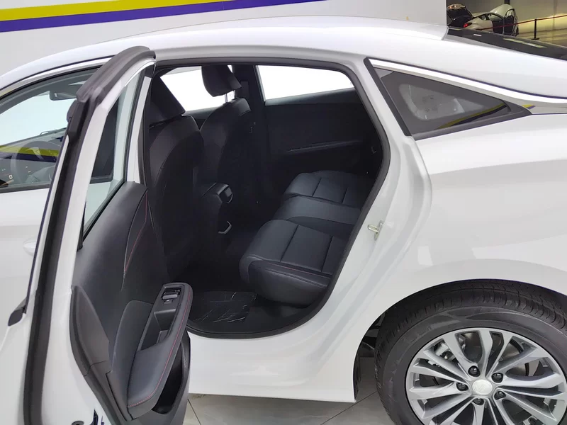 2025 car image #20