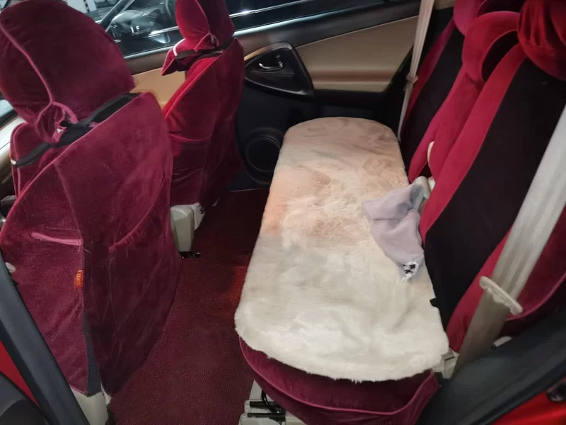 Toyota RAV4 2012 #20 Toyota RAV4 2012 car image #20