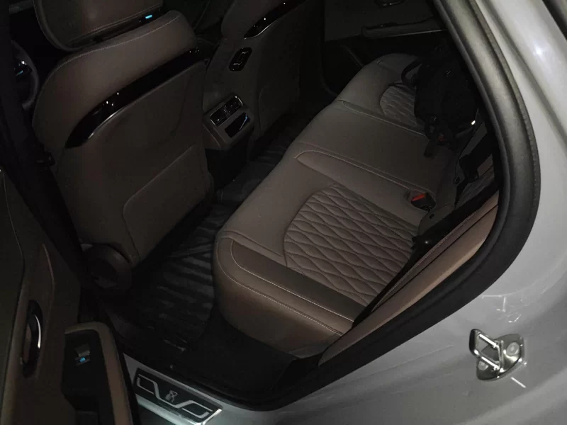 BYD Han 2024 #20 BYD Han 2024 صورة سيارة #20