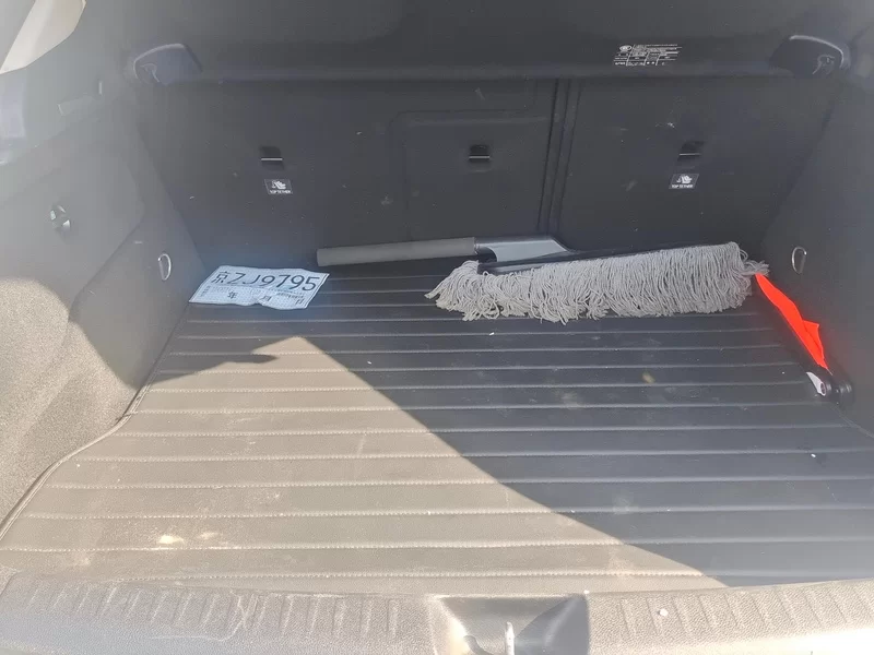 Mercedes-Benz GLA Class 2016 car image #20