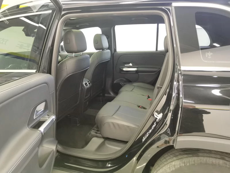 Mercedes-Benz GLB Class 2022 immagine di auto #20