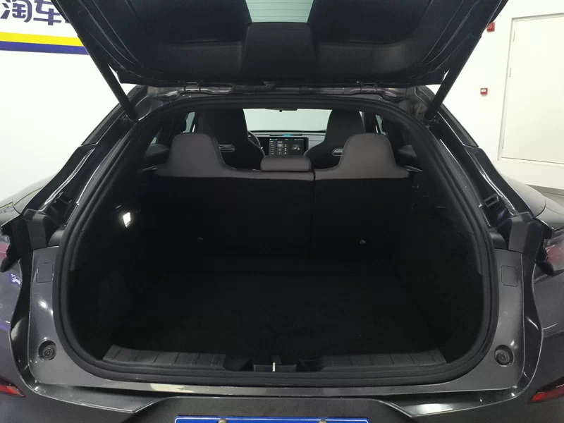 Changan UNI-T 2023 imagen de coche #20