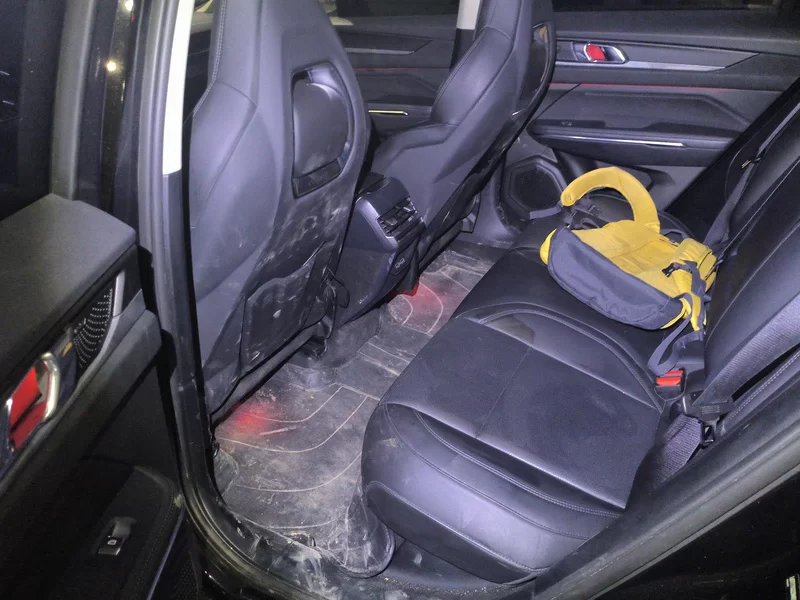 Lynk & Co 01 2022 car image #20