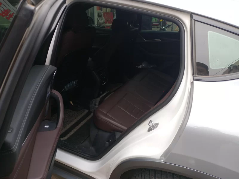 BMW X4 2018 изображение автомобиля #20