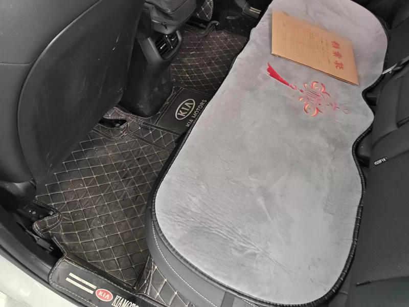 Kia K3 2021 car image #20