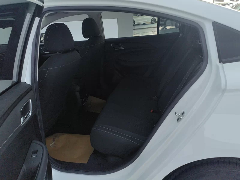 Roewe i5 2021 imagen de coche #20