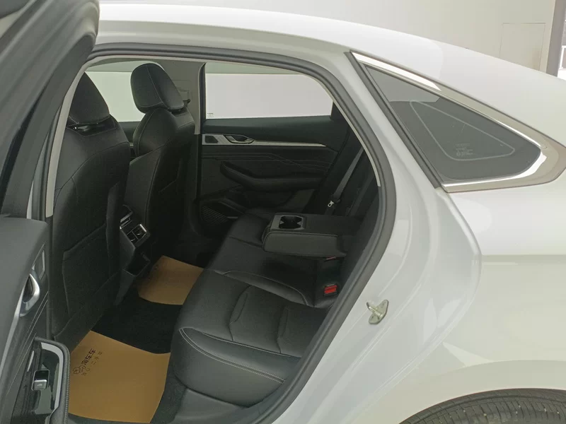 Preface 2023 #20 Preface 2023 imagen de coche #20