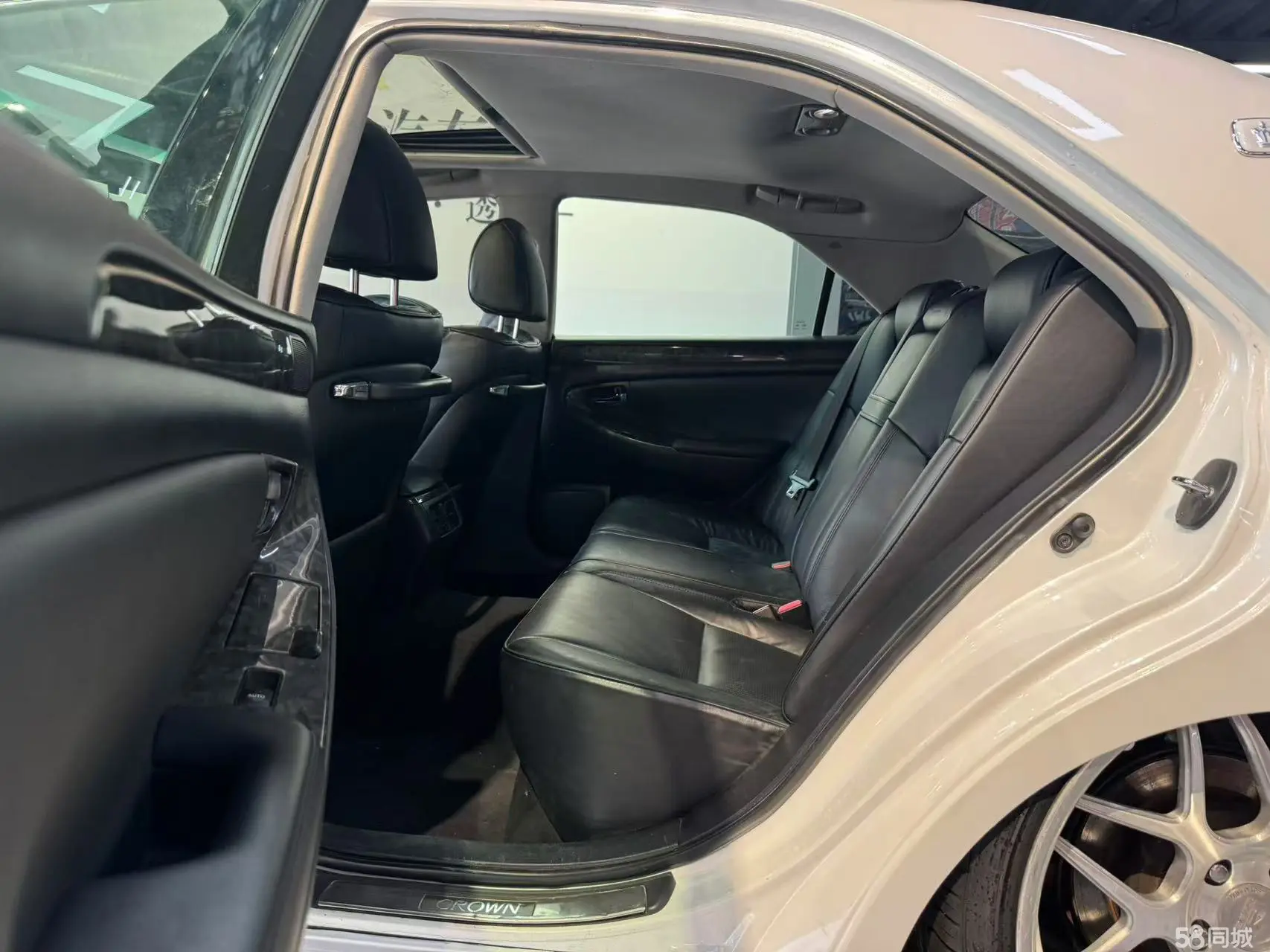 丰田 皇冠 2005 汽车图片 #20