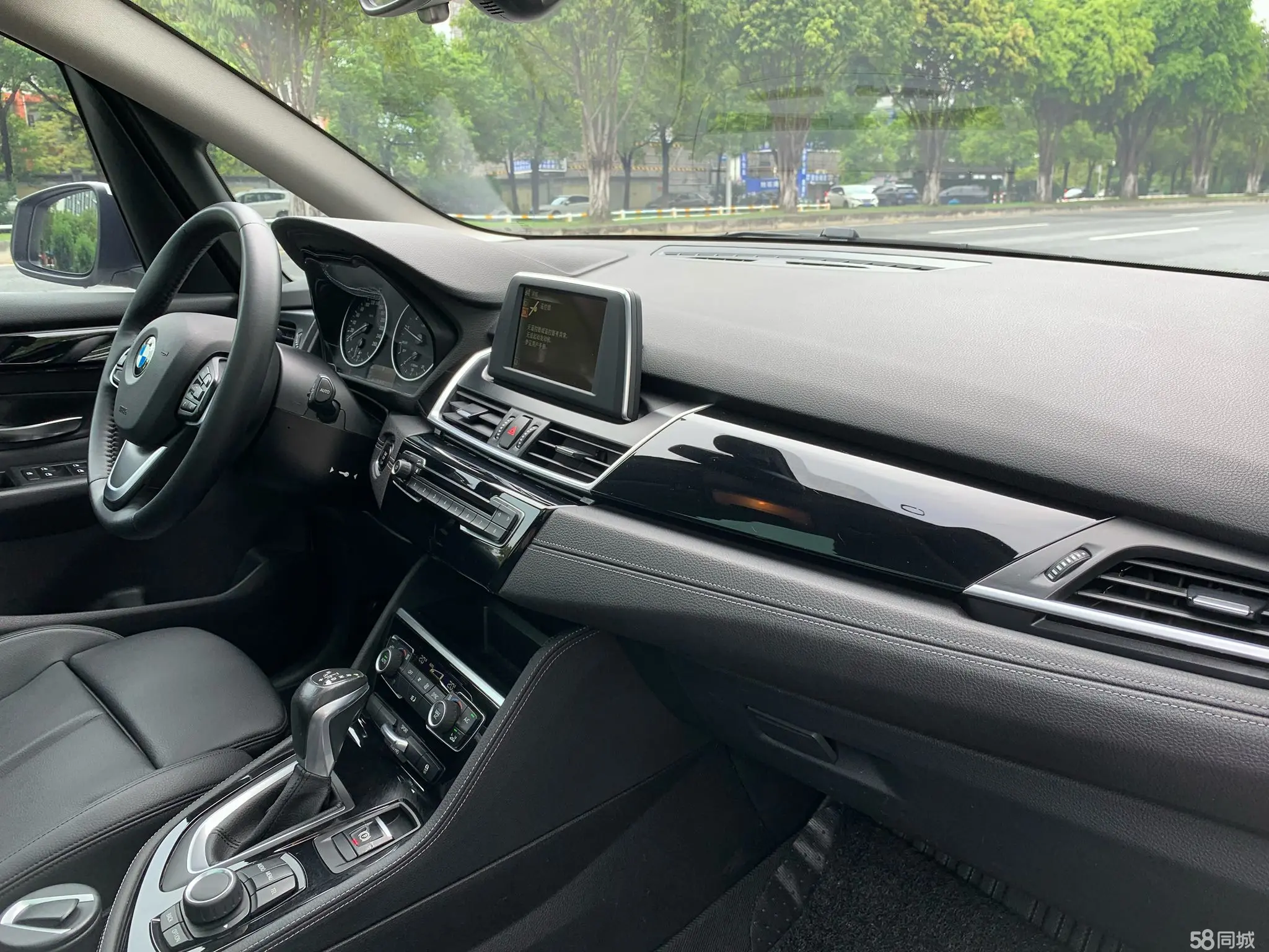 BMW 2 Series Gran Tourer 2017 car image #20