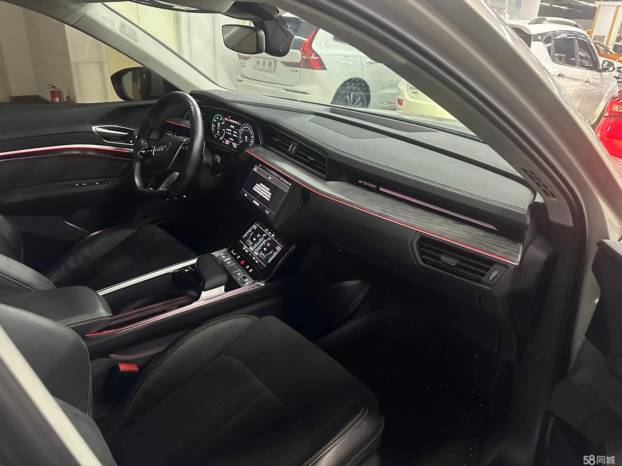 Mercedes-Benz SLK AMG 2022 #20 Mercedes-Benz SLK AMG 2022 صورة سيارة #20