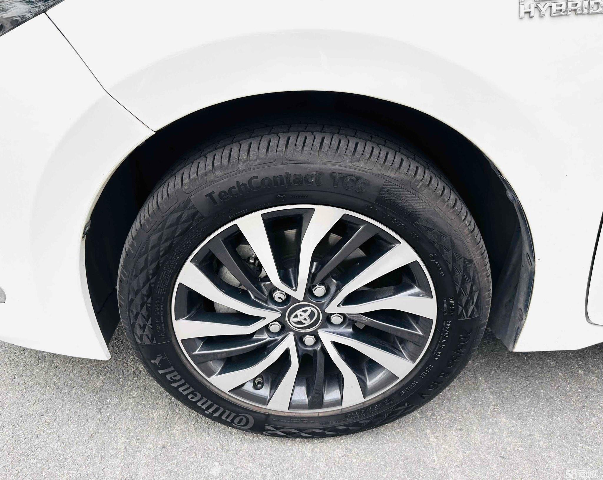 Toyota Corolla Hybird E+ 2019 immagine di auto #20