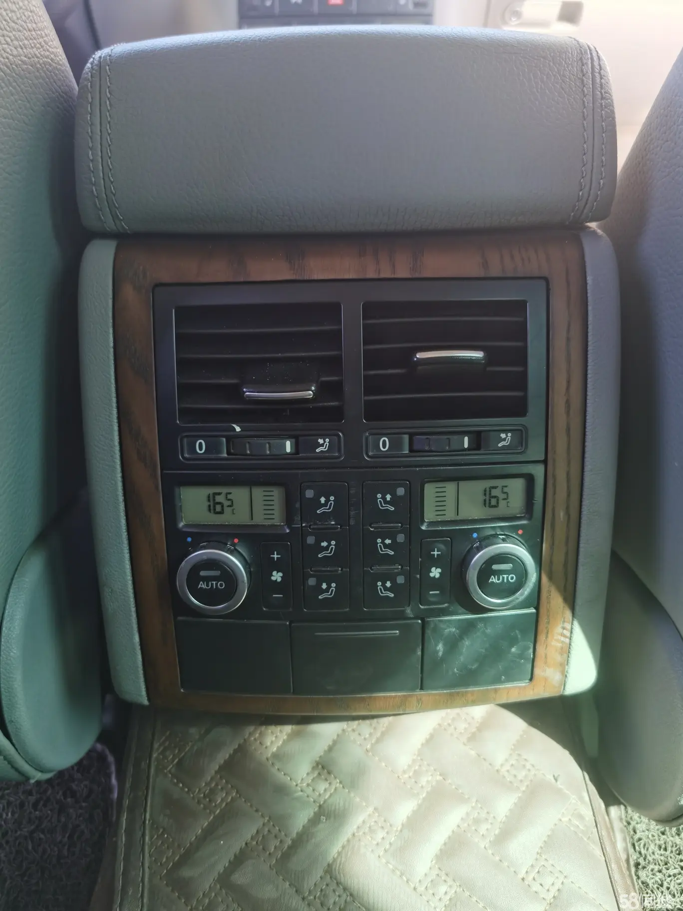 Volkswagen Touareg 2008 car image #20